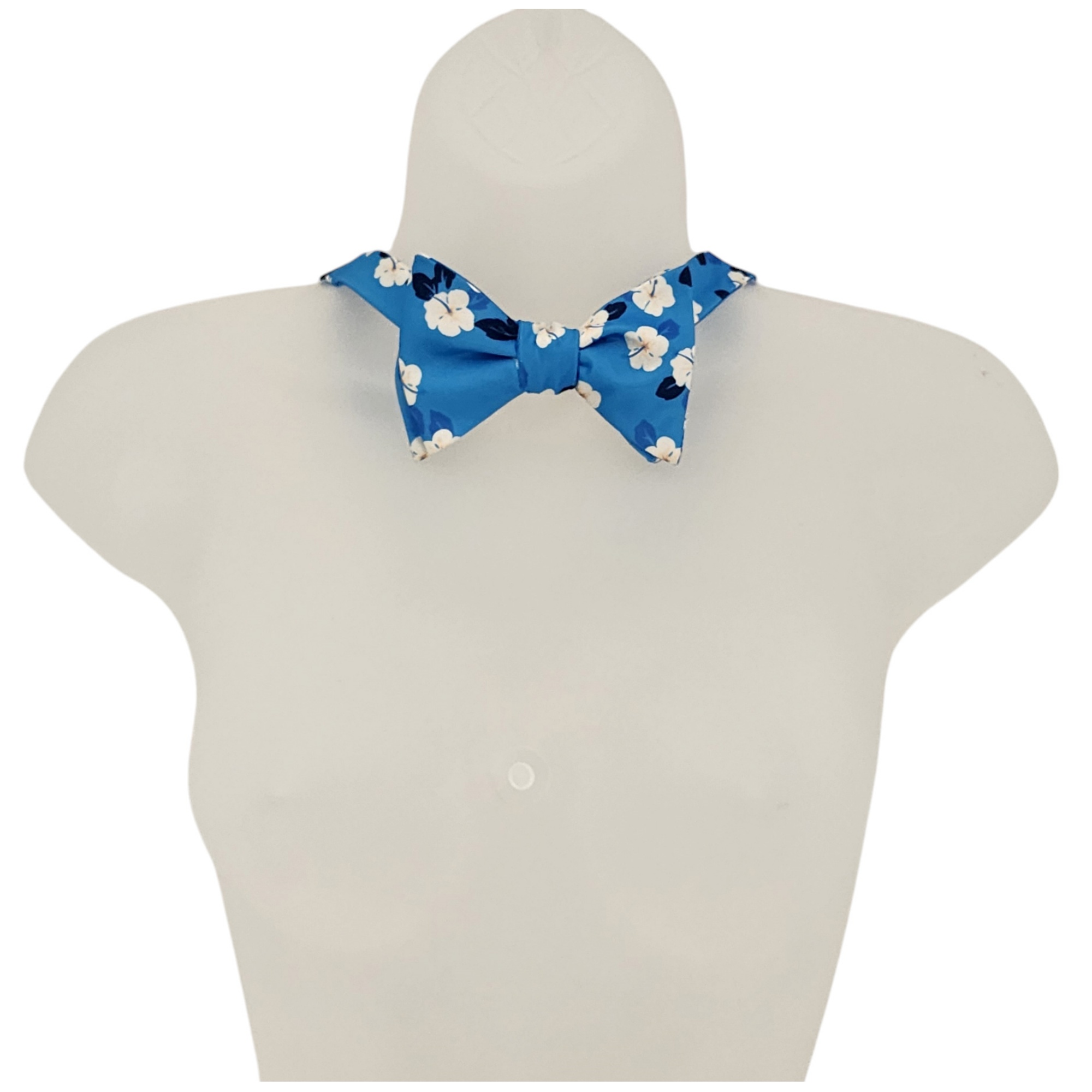 Men's Floral Printed 2.75" x 4.75" Adjustable 16" - 21" Self-Tie Bow Tie - Picture 38 of 40
