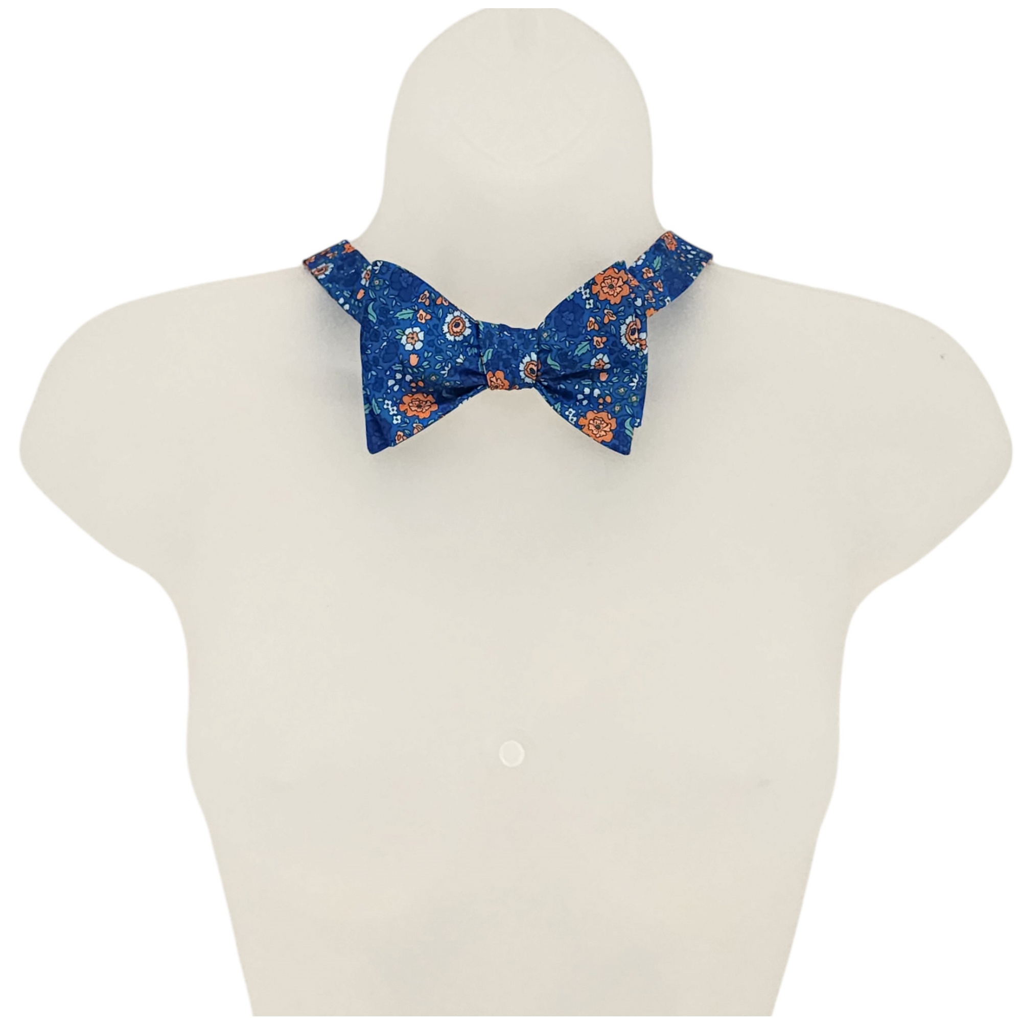 Men's Floral Printed 2.75" x 4.75" Adjustable 16" - 21" Self-Tie Bow Tie - Picture 34 of 40