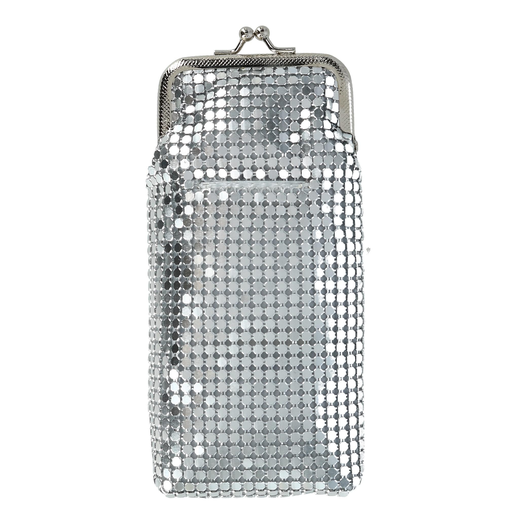 Pocket And Kiss Lock Closure
