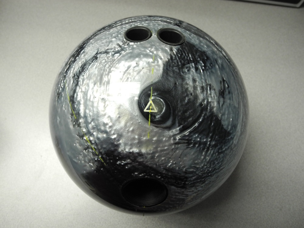 Pyramid Path Black/Silver 14lb Drilled Test BOwling Ball