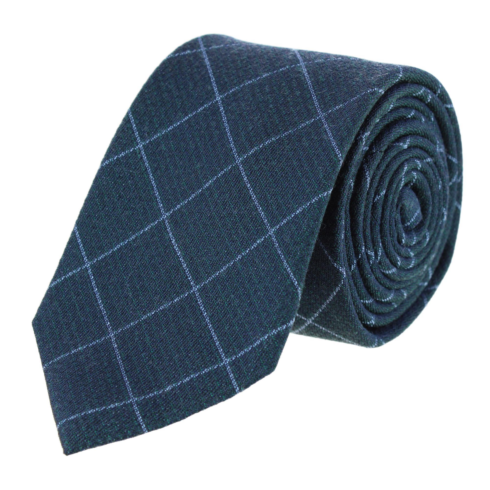 Trafalgar Zeke Diamond Patterned Business Wool Blend Necktie - Navy one size