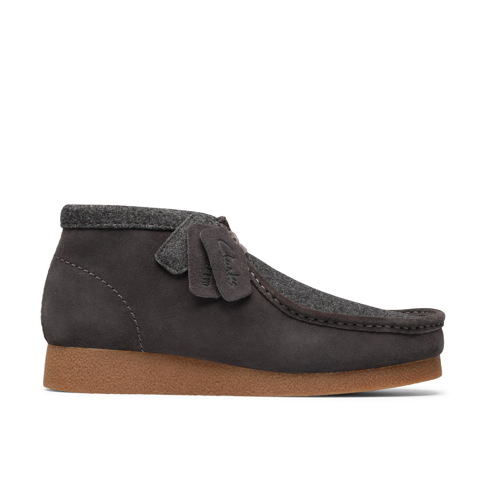 Clarks Wallabee EVO Boot 26183994 Mens Gray Suede Lace Up Chukkas