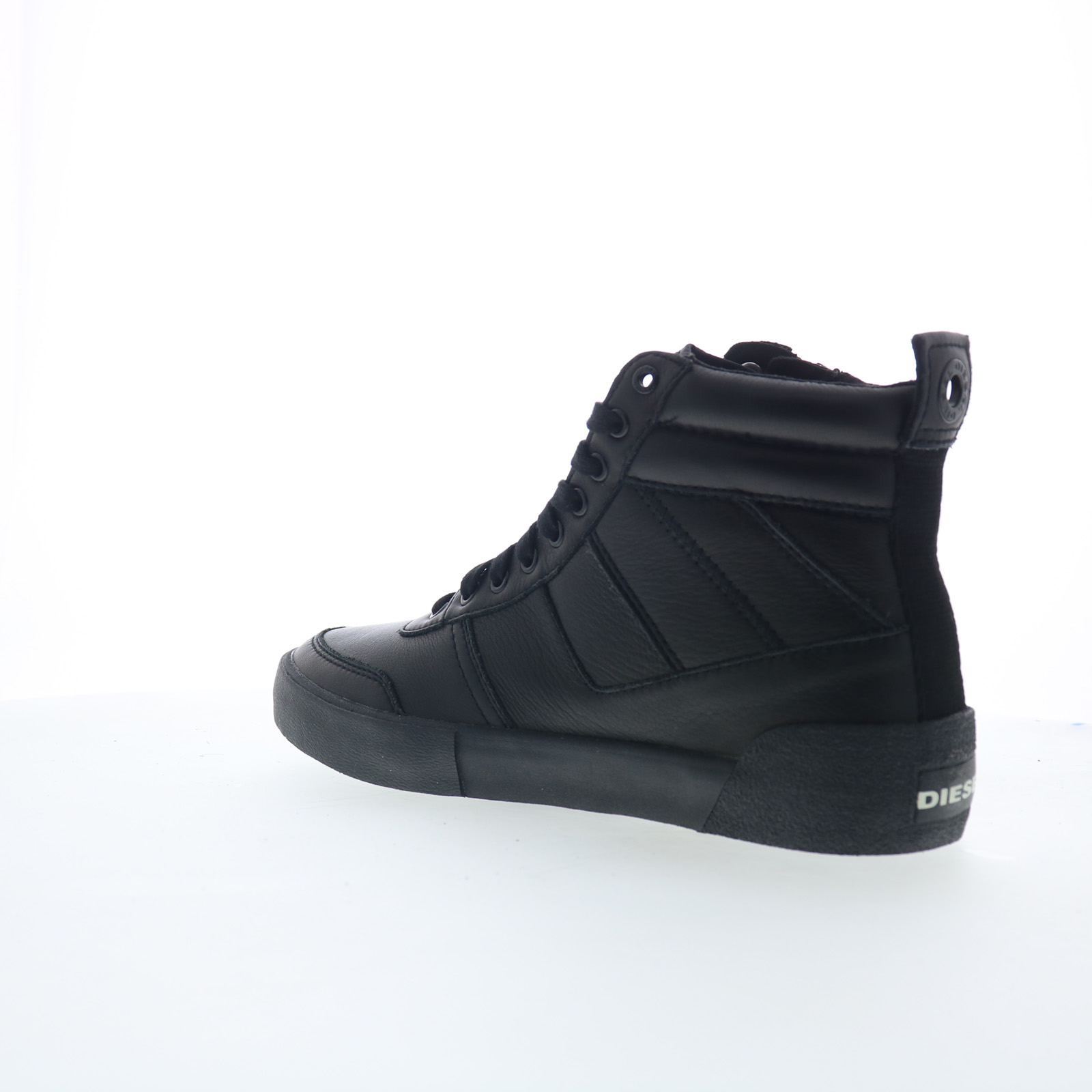 Diesel S-Dvelows Vulcanized Mens Black Leather Lifestyle Sneakers 