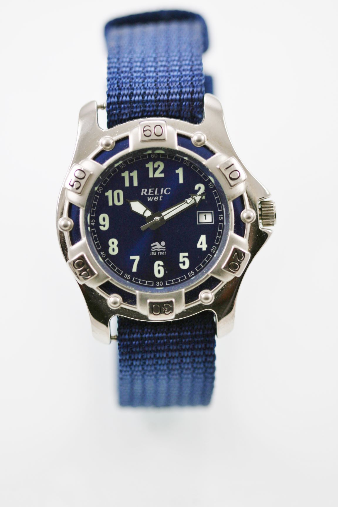 relic wet mens watch