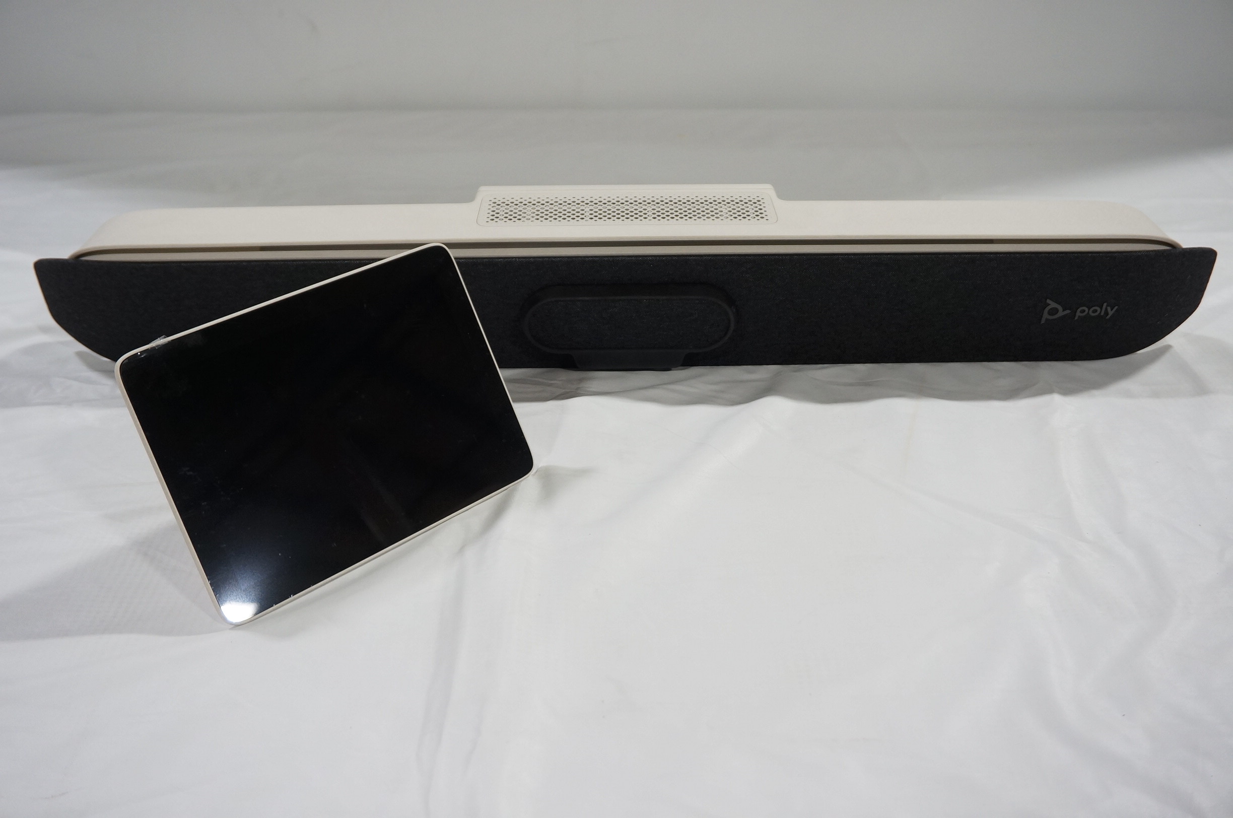 Poly Studio X50, TC8 Touch Controller, 4K Video & Audio Bar, Conferencing System