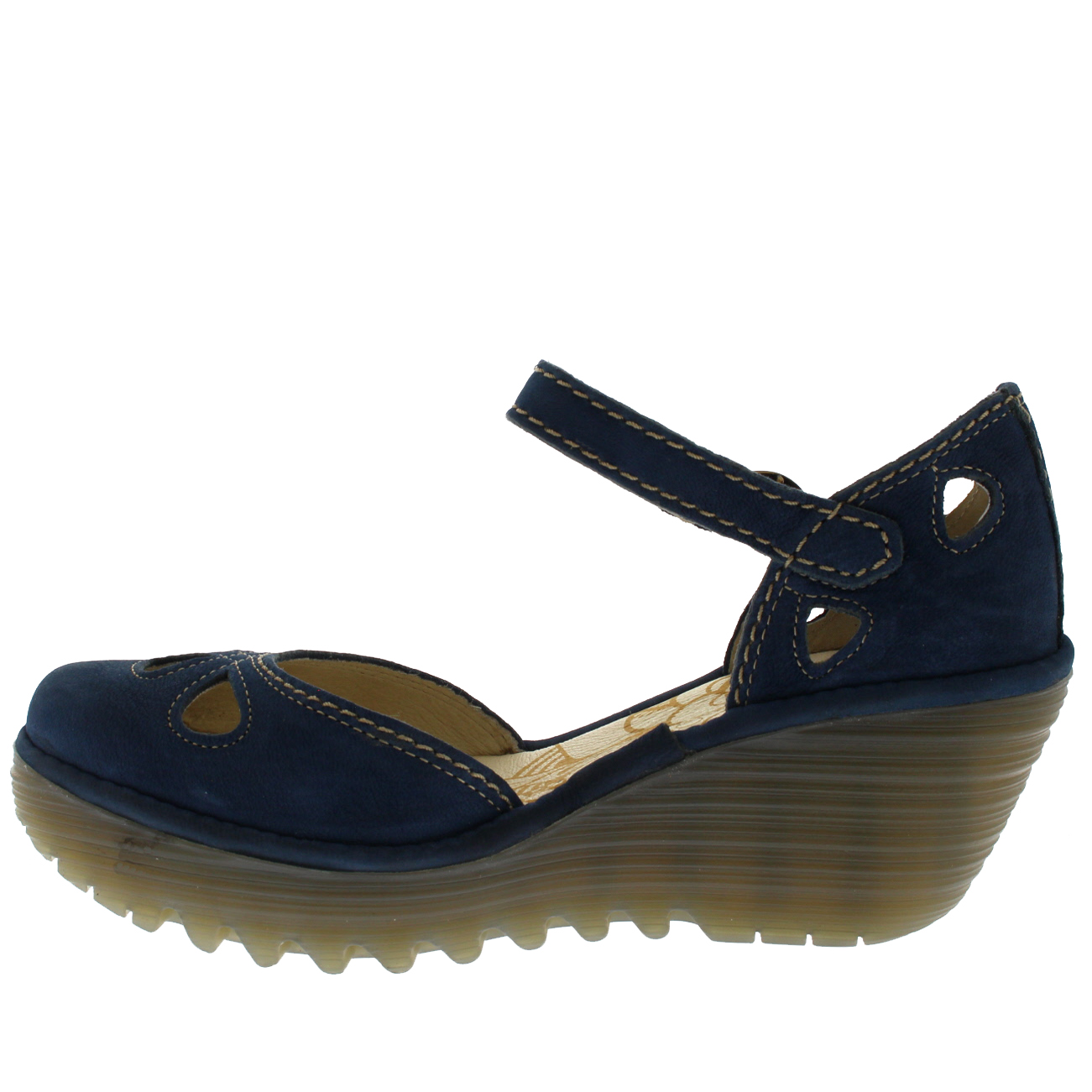 fly yuna sandals