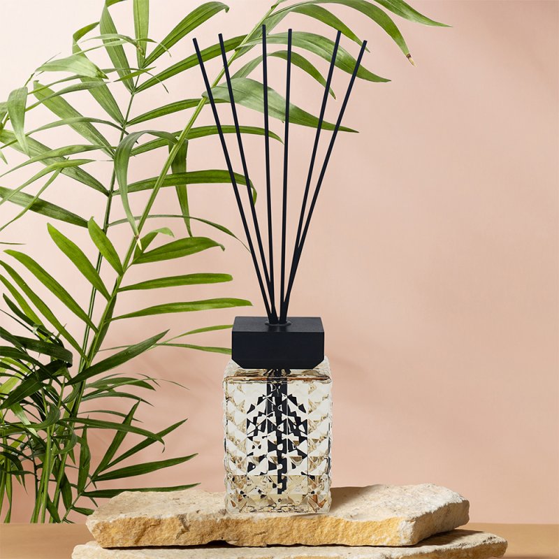 Reed Diffusers 1000ml Home Fragrance Air Freshener Floral Scents Aromatherapy - Picture 5 of 33