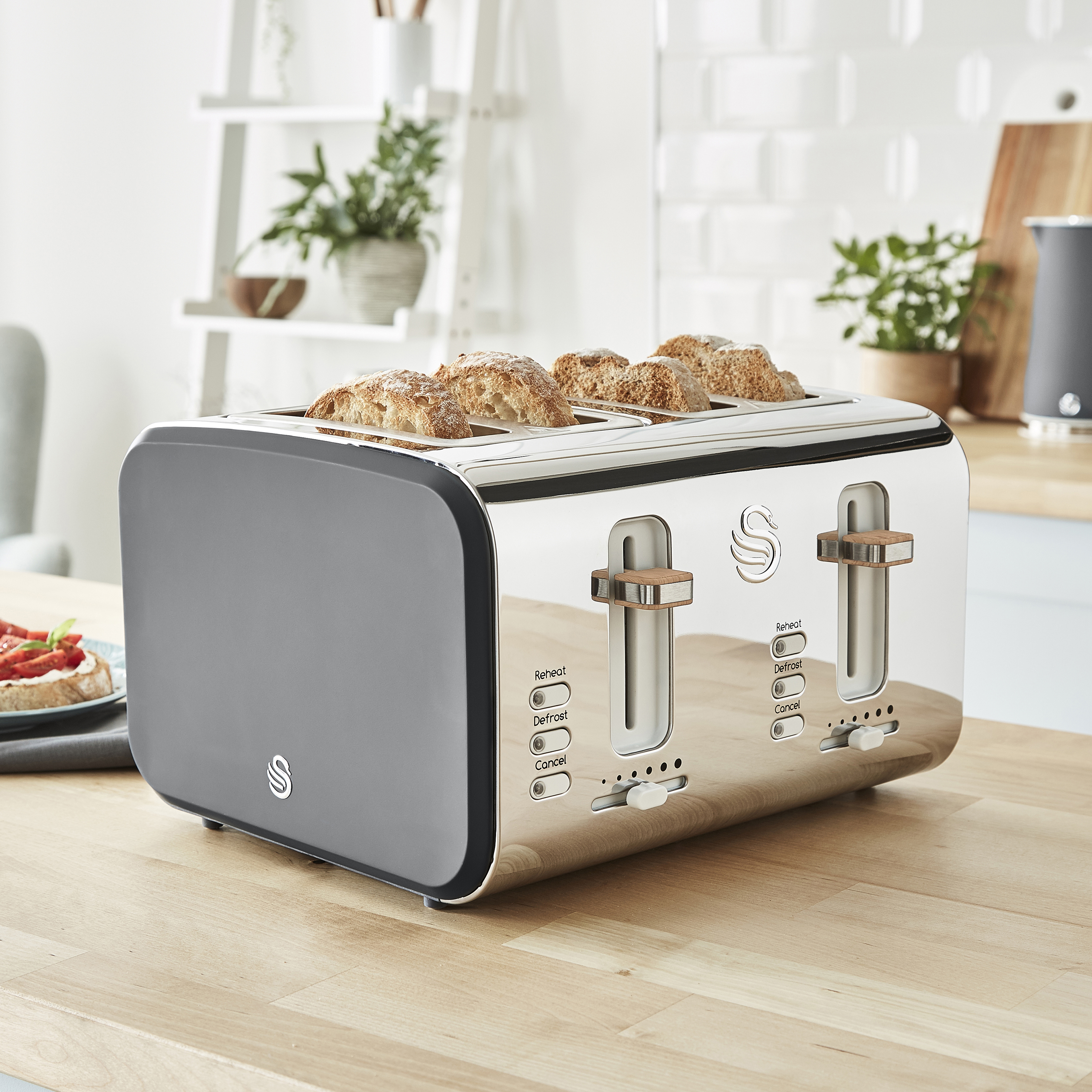 Swan Nordic 4 Slice Toaster - Crumb Tray - Brushed Stainless - 6 settings - NEW - Picture 11 of 21