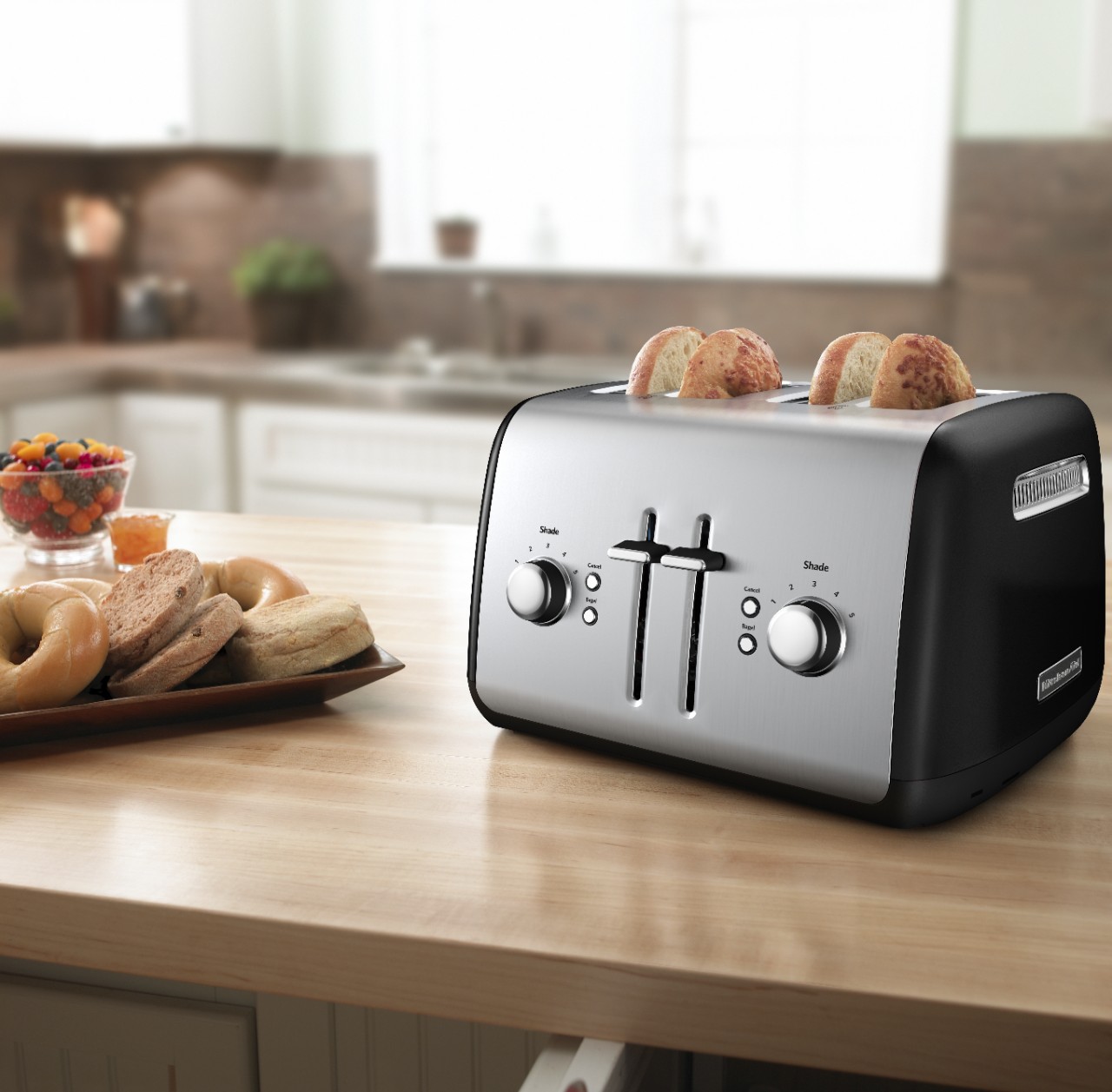 KitchenAid Refurbished 4-Slice Toaster with Manual High-Lift Lever, RKMT4115 - Picture 11 of 11