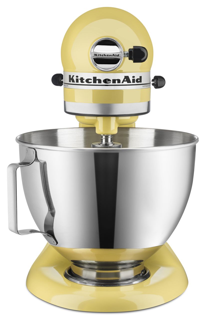 KitchenAid 4.5quart Classic TiltHead Stand Mixer Bundle w/ Flex Edge