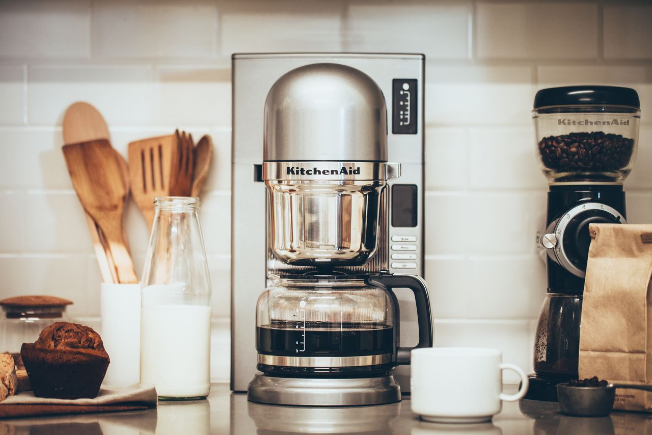 kitchenaid kcm0802ms pour over coffee brewer medallion silver